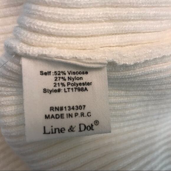 NWT LINE + DOT Cream Lea Grommet Knit Top Sz S - Picture 4 of 5
